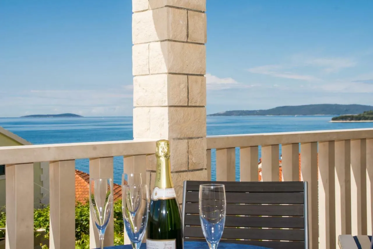 Villa Bubi Trogir Apartment