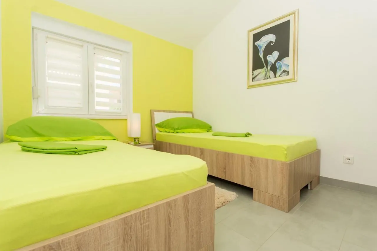 Villa Bubi Trogir 0*,